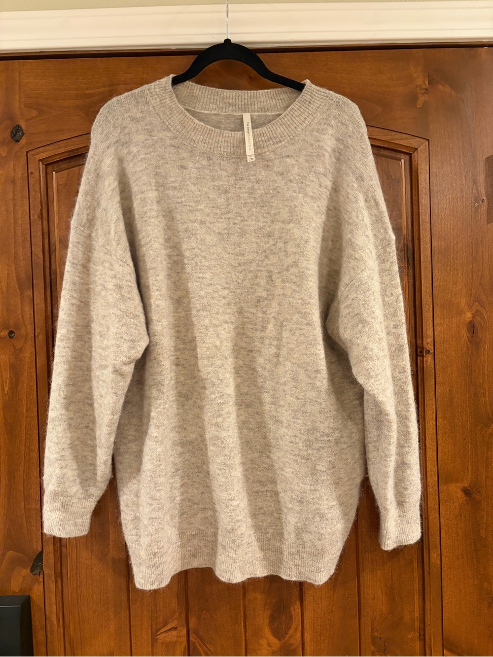 Aritizia The Group Babaton Oversized Sweater - Light Heather Gray